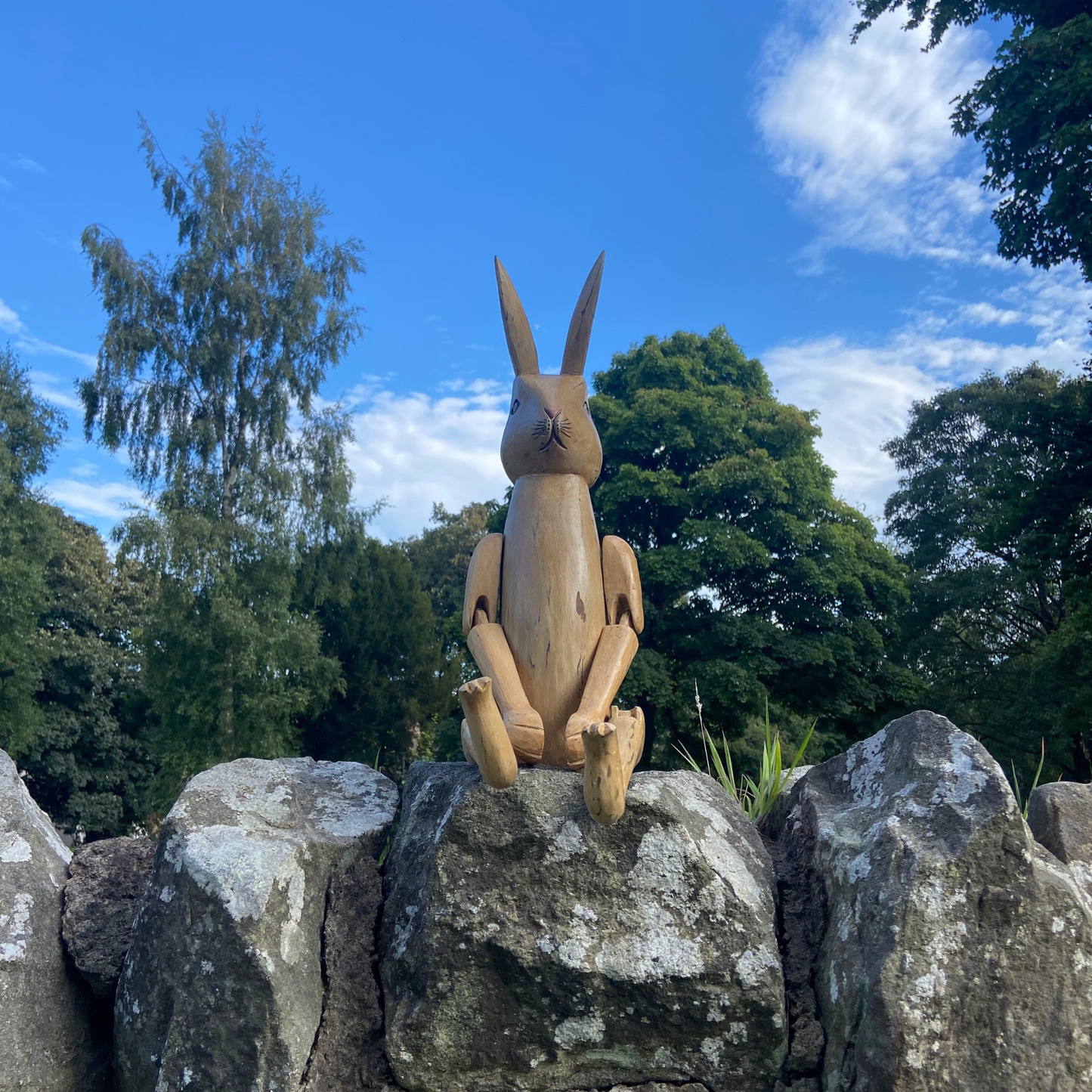 Articulated Wooden Hennow Hare - Large