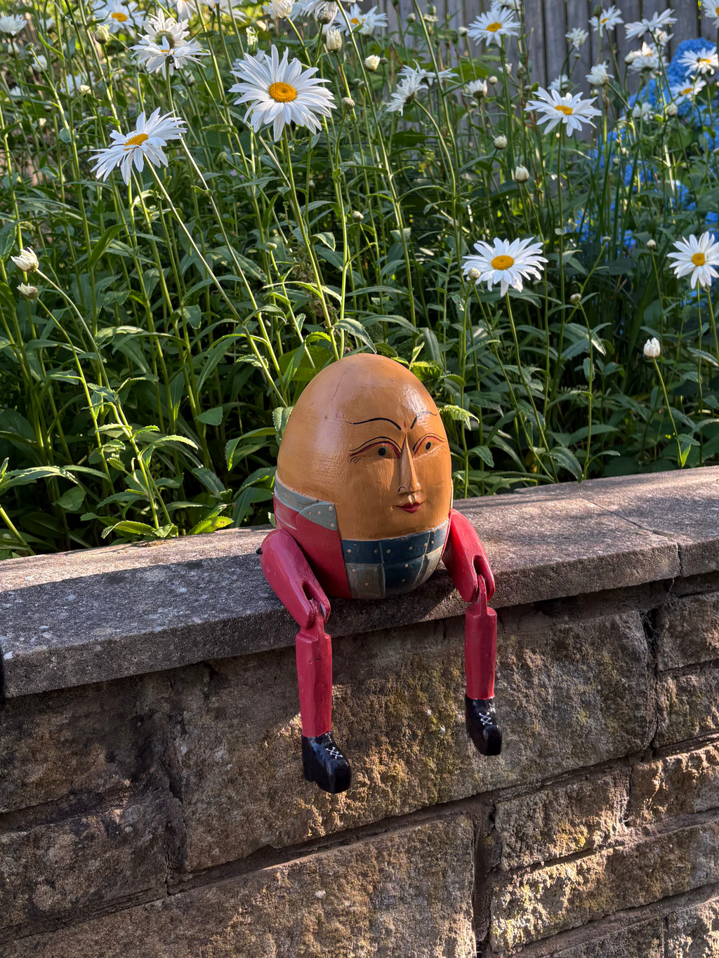Articulated Humpty Dumpty