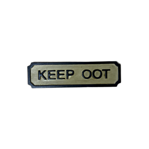 'Keep Oot' handcrafted Scottish wooden sign in hand-painted pine