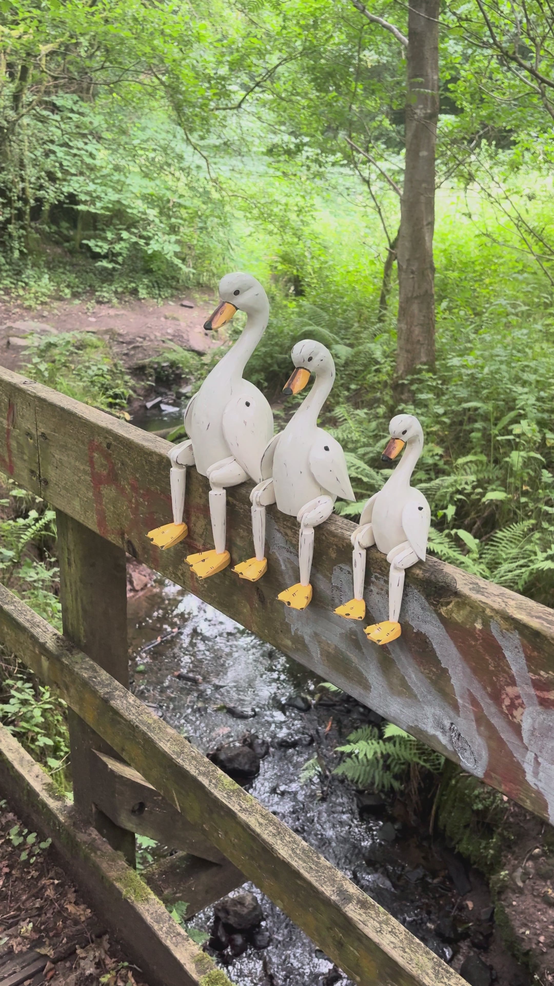Articulated Swan - Small